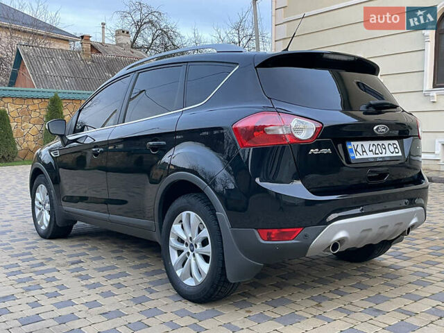 Черный Форд Куга, объемом двигателя 2.5 л и пробегом 216 тыс. км за 10500 $, фото 12 на Automoto.ua
