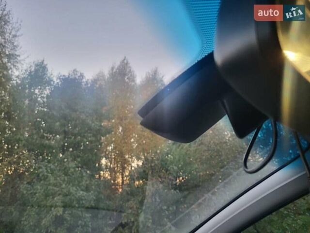 Черный Форд Куга, объемом двигателя 2 л и пробегом 291 тыс. км за 10500 $, фото 118 на Automoto.ua