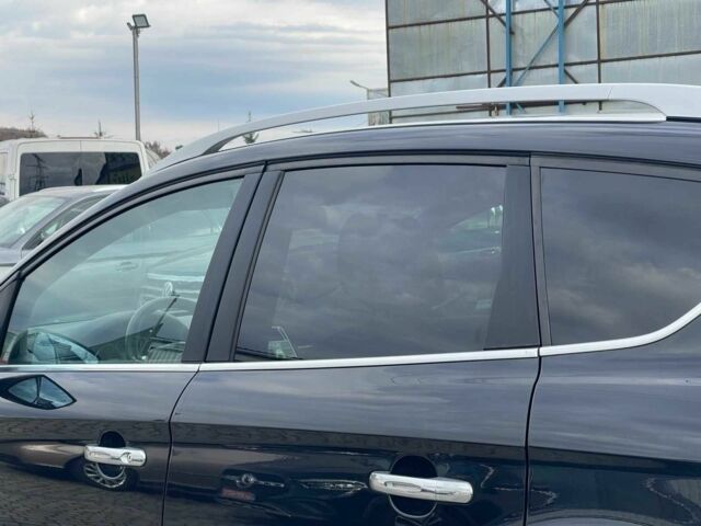 Чорний Форд Куга, об'ємом двигуна 2 л та пробігом 224 тис. км за 11300 $, фото 16 на Automoto.ua