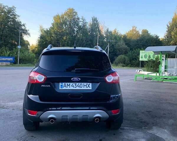 Черный Форд Куга, объемом двигателя 2 л и пробегом 190 тыс. км за 10700 $, фото 3 на Automoto.ua