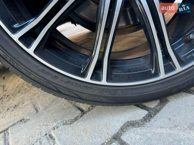 Черный Форд Куга, объемом двигателя 2 л и пробегом 220 тыс. км за 9700 $, фото 6 на Automoto.ua