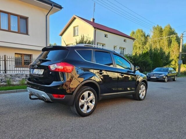 Черный Форд Куга, объемом двигателя 2 л и пробегом 197 тыс. км за 8000 $, фото 7 на Automoto.ua