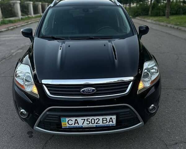 Черный Форд Куга, объемом двигателя 2 л и пробегом 215 тыс. км за 10450 $, фото 17 на Automoto.ua