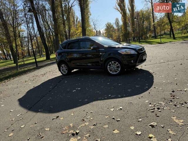 Форд Куга 2012 у Києві на Automoto.ua Чорний Форд Куга, об'ємом двигуна 2 л та пробігом 195 тис. км за 11350 $, фото 8 на Automoto.ua