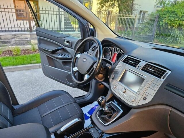 Черный Форд Куга, объемом двигателя 2 л и пробегом 197 тыс. км за 8300 $, фото 20 на Automoto.ua