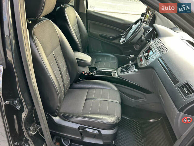 Черный Форд Куга, объемом двигателя 2 л и пробегом 248 тыс. км за 11000 $, фото 22 на Automoto.ua