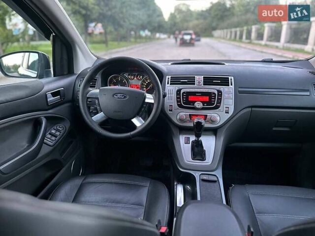 Черный Форд Куга, объемом двигателя 2 л и пробегом 215 тыс. км за 10450 $, фото 40 на Automoto.ua