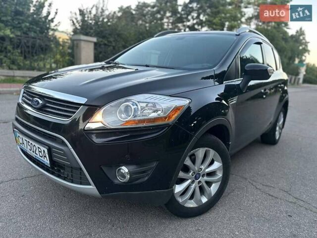 Черный Форд Куга, объемом двигателя 2 л и пробегом 215 тыс. км за 10450 $, фото 12 на Automoto.ua