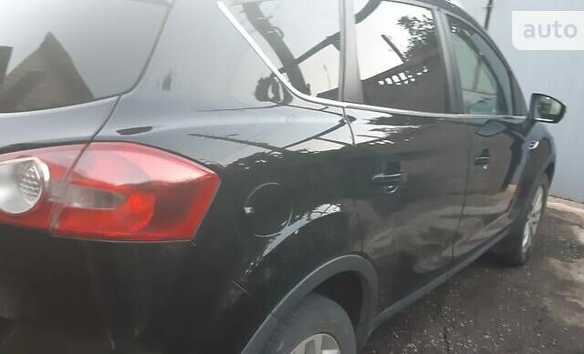 Черный Форд Куга, объемом двигателя 2.5 л и пробегом 139 тыс. км за 13000 $, фото 4 на Automoto.ua