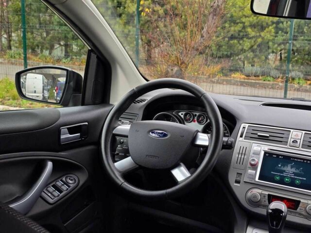 Черный Форд Куга, объемом двигателя 0 л и пробегом 160 тыс. км за 10999 $, фото 16 на Automoto.ua