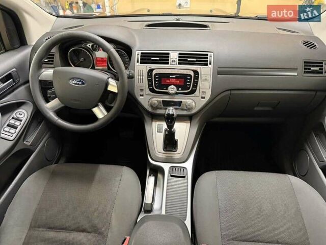 Черный Форд Куга, объемом двигателя 2 л и пробегом 195 тыс. км за 10150 $, фото 26 на Automoto.ua