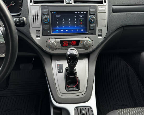 Черный Форд Куга, объемом двигателя 2.5 л и пробегом 160 тыс. км за 10900 $, фото 17 на Automoto.ua