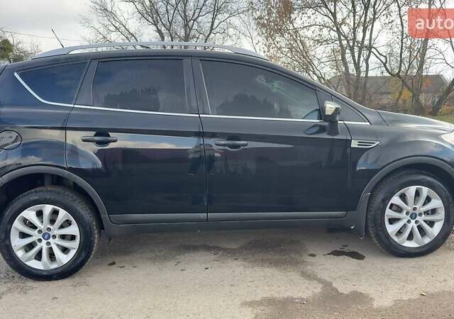 Чорний Форд Куга, об'ємом двигуна 2 л та пробігом 262 тис. км за 10800 $, фото 5 на Automoto.ua