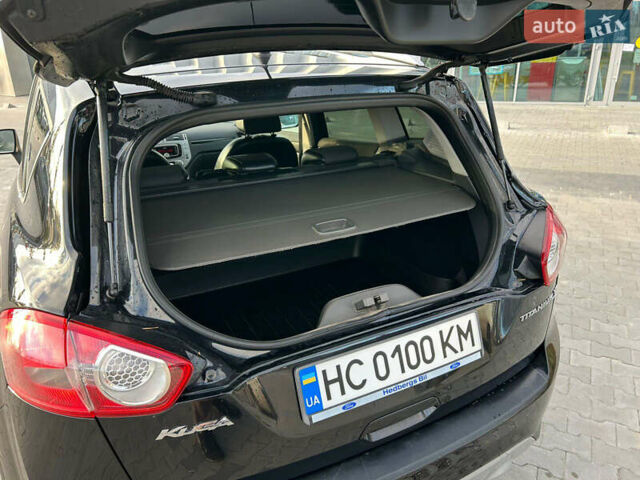 Черный Форд Куга, объемом двигателя 2 л и пробегом 248 тыс. км за 11000 $, фото 19 на Automoto.ua