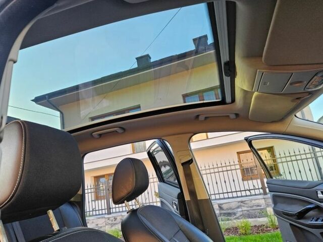 Черный Форд Куга, объемом двигателя 2 л и пробегом 197 тыс. км за 8000 $, фото 16 на Automoto.ua