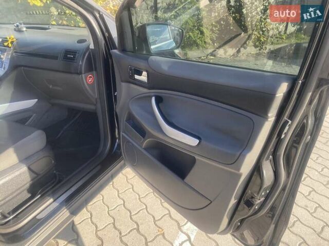 Чорний Форд Куга, об'ємом двигуна 2 л та пробігом 182 тис. км за 9700 $, фото 6 на Automoto.ua