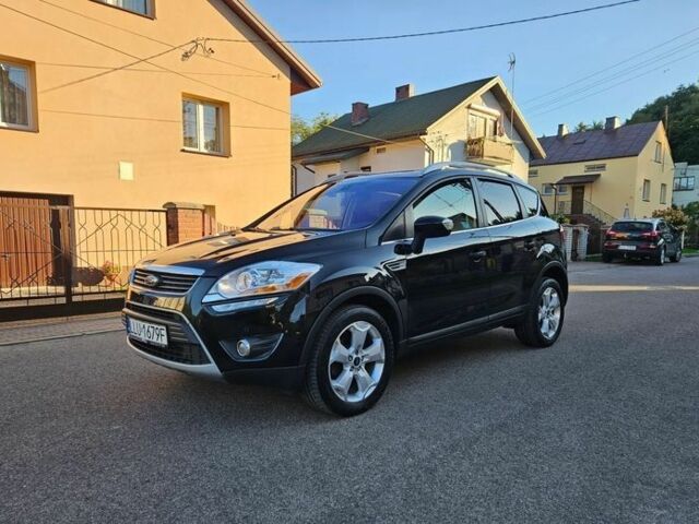 Черный Форд Куга, объемом двигателя 2 л и пробегом 197 тыс. км за 8000 $, фото 6 на Automoto.ua