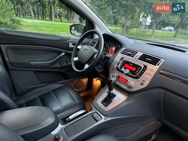 Черный Форд Куга, объемом двигателя 2 л и пробегом 215 тыс. км за 10450 $, фото 46 на Automoto.ua