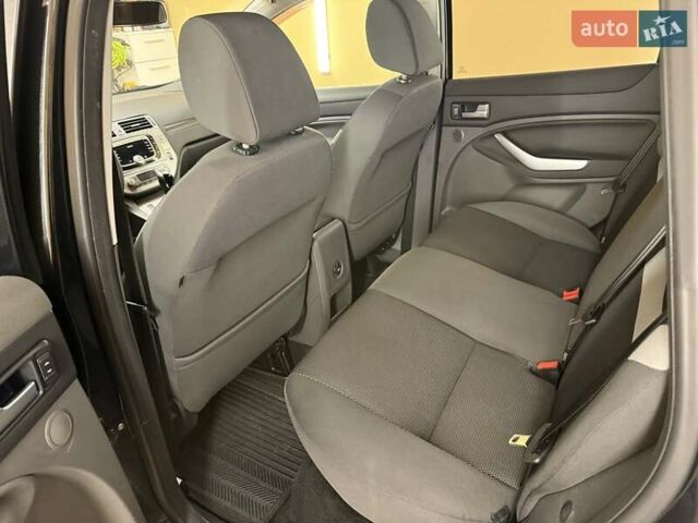 Форд Куга 2012 у Києві на Automoto.ua Чорний Форд Куга, об'ємом двигуна 2 л та пробігом 195 тис. км за 11350 $, фото 46 на Automoto.ua