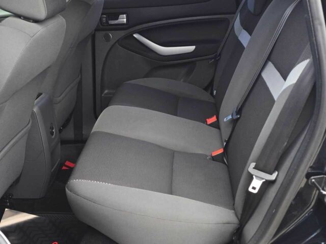 Черный Форд Куга, объемом двигателя 0 л и пробегом 160 тыс. км за 10999 $, фото 19 на Automoto.ua