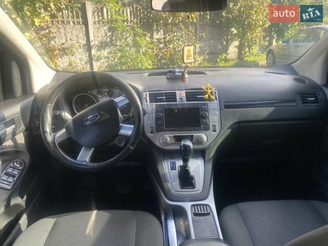 Чорний Форд Куга, об'ємом двигуна 2 л та пробігом 182 тис. км за 9700 $, фото 7 на Automoto.ua