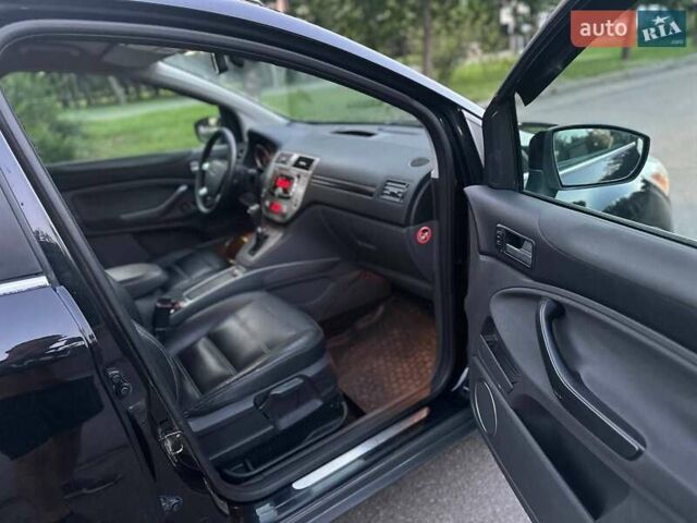 Черный Форд Куга, объемом двигателя 2 л и пробегом 215 тыс. км за 10450 $, фото 44 на Automoto.ua