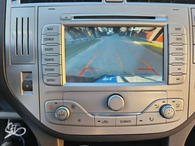 Черный Форд Куга, объемом двигателя 2 л и пробегом 197 тыс. км за 8300 $, фото 14 на Automoto.ua