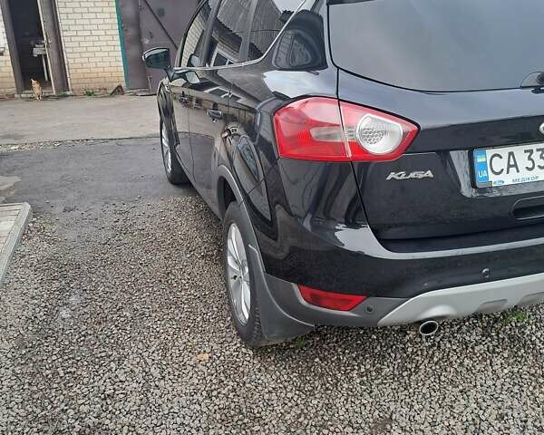 Черный Форд Куга, объемом двигателя 2 л и пробегом 216 тыс. км за 12000 $, фото 12 на Automoto.ua