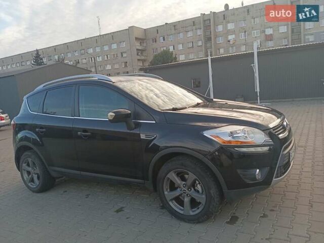 Форд Куга 2012 в Сокале на Automoto.ua Черный Форд Куга, объемом двигателя 2 л и пробегом 223 тыс. км за 10700 $, фото 2 на Automoto.ua