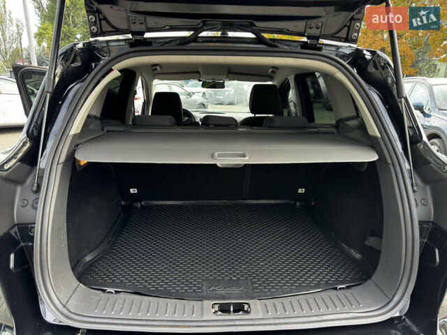 Черный Форд Куга, объемом двигателя 2.5 л и пробегом 160 тыс. км за 10900 $, фото 24 на Automoto.ua