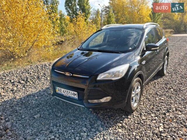 Форд Куга 2013 в Каменское - Днепродзержинск на Automoto.ua Черный Форд Куга, объемом двигателя 2 л и пробегом 281 тыс. км за 10500 $, фото 1 на Automoto.ua