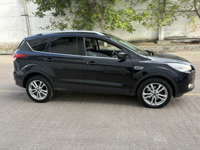 Форд Куга 2013 в Житомире на Automoto.ua Черный Форд Куга, объемом двигателя 2 л и пробегом 137 тыс. км за 5300 $, фото 3 на Automoto.ua