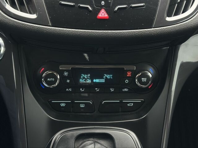 Черный Форд Куга, объемом двигателя 2 л и пробегом 155 тыс. км за 14500 $, фото 12 на Automoto.ua