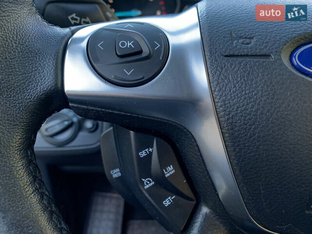 Черный Форд Куга, объемом двигателя 2 л и пробегом 117 тыс. км за 13300 $, фото 26 на Automoto.ua