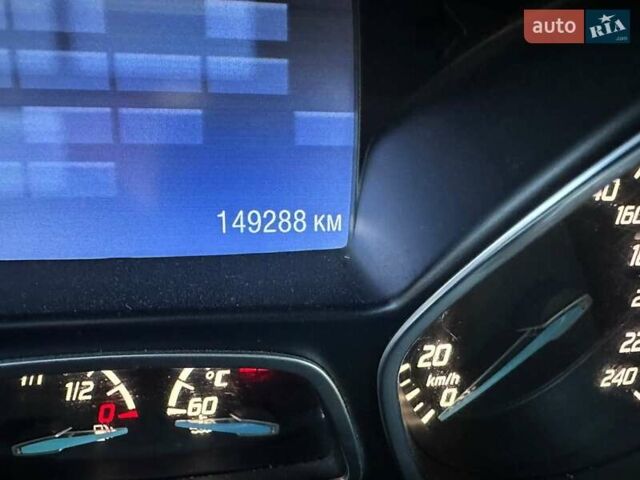 Черный Форд Куга, объемом двигателя 2 л и пробегом 150 тыс. км за 12600 $, фото 4 на Automoto.ua