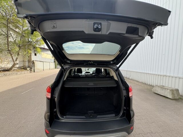 Форд Куга 2013 в Житомире на Automoto.ua Черный Форд Куга, объемом двигателя 2 л и пробегом 137 тыс. км за 5300 $, фото 12 на Automoto.ua