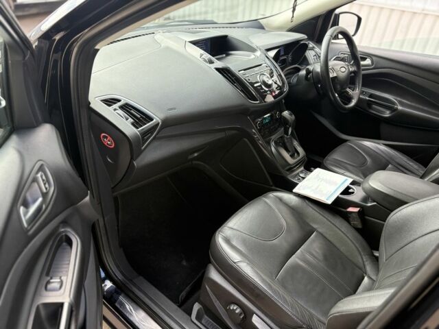 Форд Куга 2013 в Житомире на Automoto.ua Черный Форд Куга, объемом двигателя 2 л и пробегом 137 тыс. км за 5300 $, фото 9 на Automoto.ua