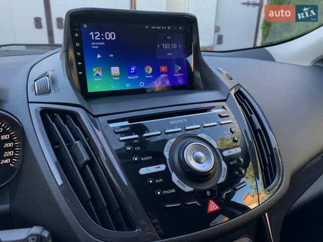 Черный Форд Куга, объемом двигателя 2 л и пробегом 117 тыс. км за 13300 $, фото 31 на Automoto.ua