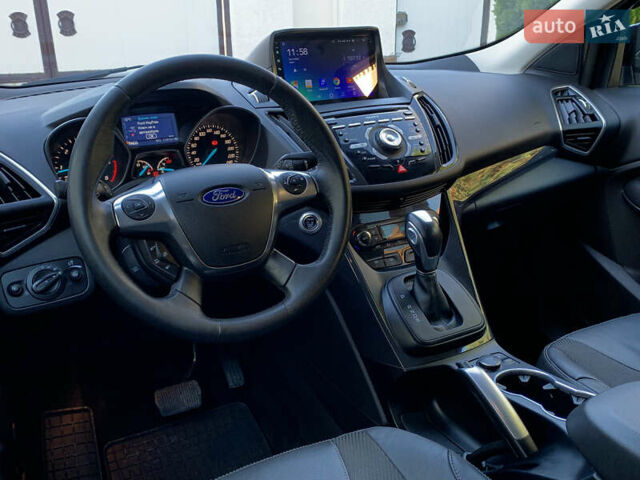 Черный Форд Куга, объемом двигателя 2 л и пробегом 117 тыс. км за 13300 $, фото 18 на Automoto.ua