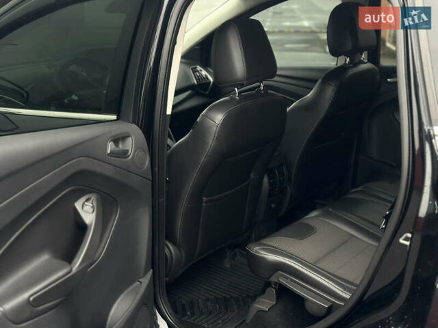 Чорний Форд Куга, об'ємом двигуна 2 л та пробігом 155 тис. км за 14500 $, фото 32 на Automoto.ua