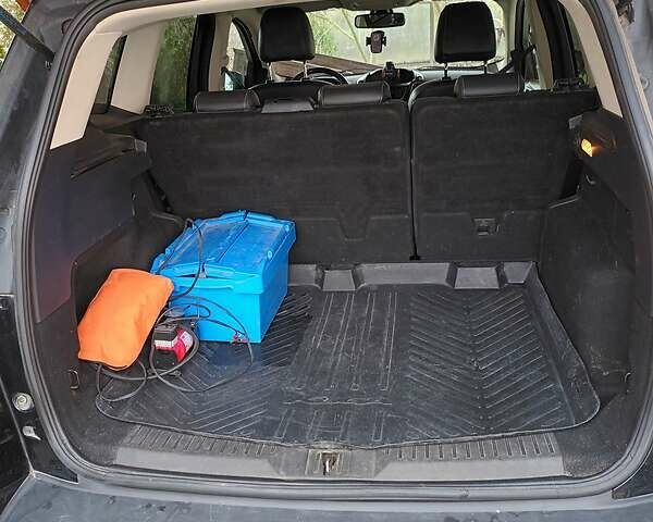 Форд Куга 2013 в Хусте на Automoto.ua Черный Форд Куга, объемом двигателя 2 л и пробегом 230 тыс. км за 11500 $, фото 6 на Automoto.ua