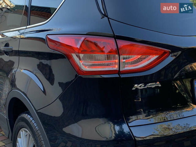 Черный Форд Куга, объемом двигателя 2 л и пробегом 117 тыс. км за 13300 $, фото 8 на Automoto.ua