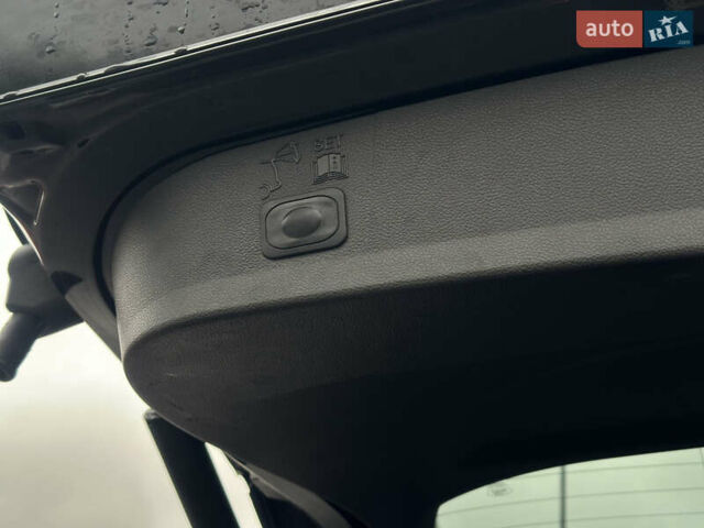 Чорний Форд Куга, об'ємом двигуна 2 л та пробігом 155 тис. км за 14500 $, фото 35 на Automoto.ua