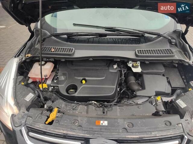 Черный Форд Куга, объемом двигателя 0 л и пробегом 166 тыс. км за 14500 $, фото 12 на Automoto.ua