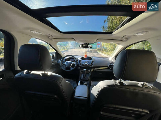 Черный Форд Куга, объемом двигателя 2 л и пробегом 217 тыс. км за 16999 $, фото 39 на Automoto.ua