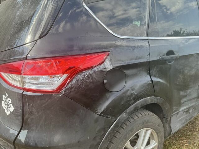 Черный Форд Куга, объемом двигателя 2 л и пробегом 156 тыс. км за 6000 $, фото 9 на Automoto.ua