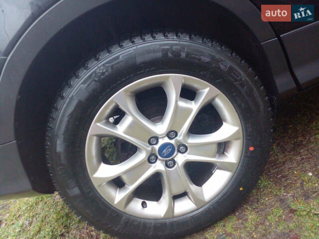 Черный Форд Куга, объемом двигателя 2 л и пробегом 231 тыс. км за 14500 $, фото 20 на Automoto.ua