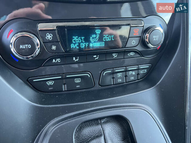 Черный Форд Куга, объемом двигателя 2 л и пробегом 212 тыс. км за 13250 $, фото 22 на Automoto.ua