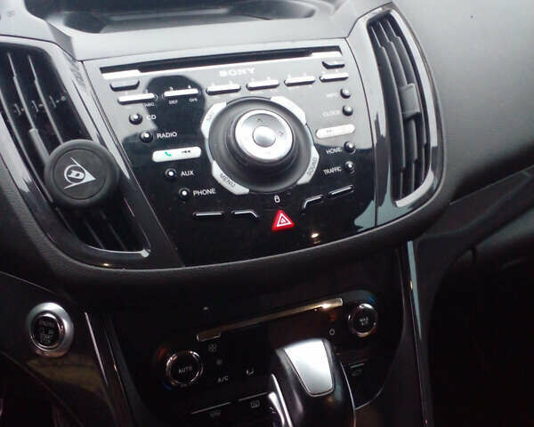 Черный Форд Куга, объемом двигателя 2 л и пробегом 231 тыс. км за 14500 $, фото 19 на Automoto.ua