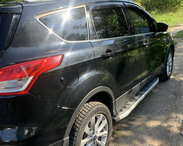 Чорний Форд Куга, об'ємом двигуна 2 л та пробігом 156 тис. км за 16500 $, фото 3 на Automoto.ua